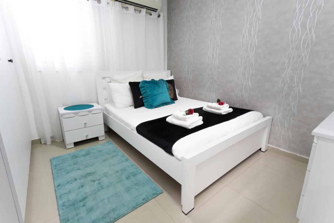 엘라트 Yalarent Seaview 3Br Apt - Families Only 아파트 외부 사진